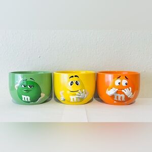 M & M's Orange, Yellow, Green Ceramic Snack Bowls Set 10 oz‎ (2021)